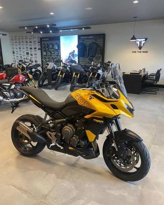 TRIUMPH TIGER 800 SPORT TRIUMPH TIGER 800 SPORT